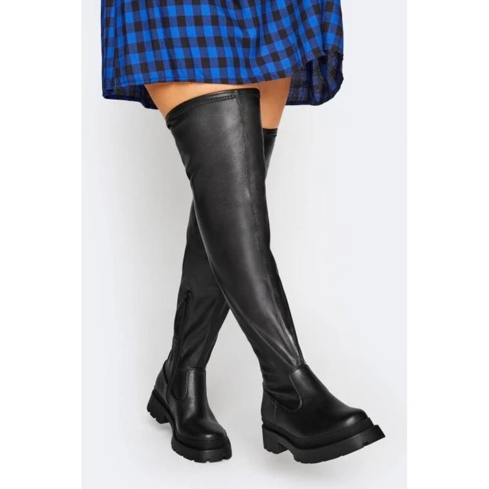 nwt ASOS Yours Clothing, Over The Knee Pull-On Chunky Cleat Boots in Black (11W)